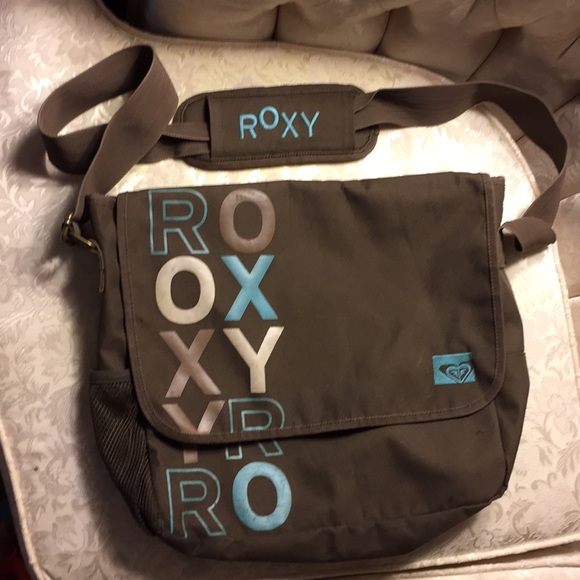 Roxy Handbags - Foxy shoulder bag for laptop. Roxy Handbags - Foxy shoulder bag for laptop.
